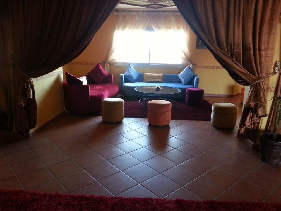 Hotel Continental Хенифра Экстерьер фото